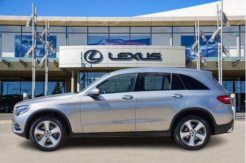 2019 Mercedes-Benz GLC 300 Base