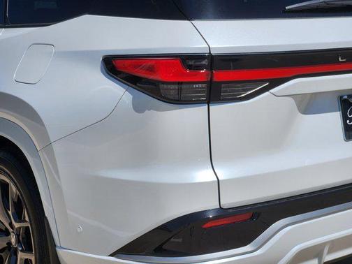 2025 Lexus TX 500h F SPORT Premium