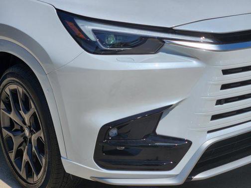 2025 Lexus TX 500h F SPORT Premium