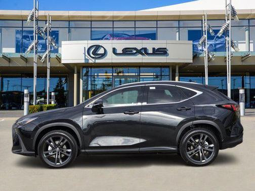 2026 Lexus NX 450h+ Luxury