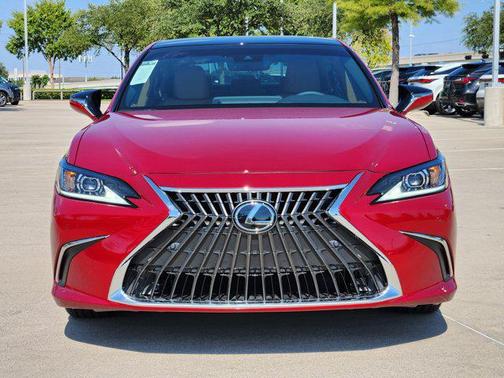 2025 Lexus ES 350 Base