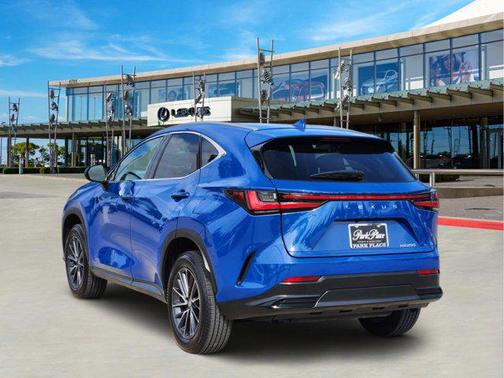 2025 Lexus NX 250 Premium