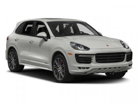 2016 Porsche Cayenne GTS