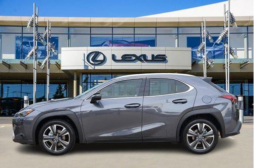 2025 Lexus UX 300h Base