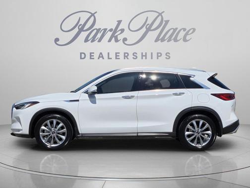 Lunar White 2022 INFINITI QX50 LUXE