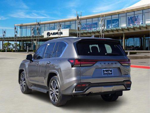 2026 Lexus LX 600 Luxury