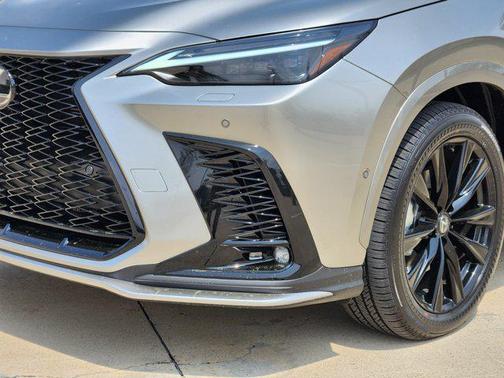 2025 Lexus NX 450h+ F SPORT Handling