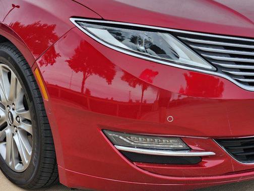 2013 Lincoln MKZ Base