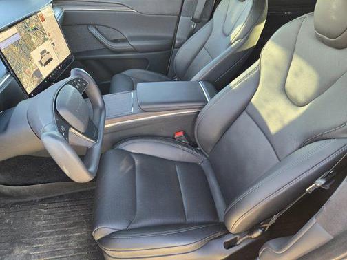 2023 Tesla Model X Standard Range