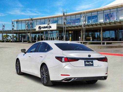 2025 Lexus ES 350 Base