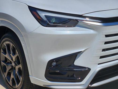 2025 Lexus TX 500h F SPORT Premium