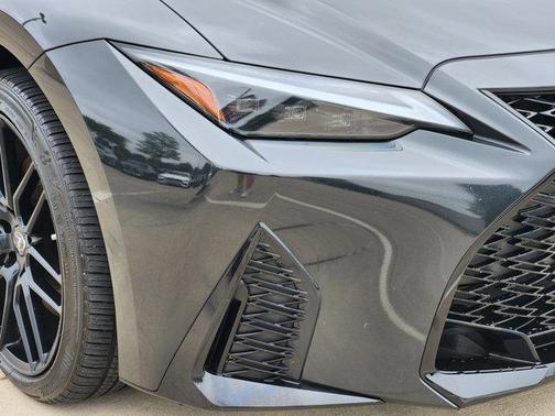 2022 Lexus IS 350 Base