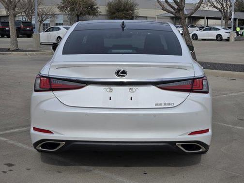 2023 Lexus ES 350 Ultra Luxury