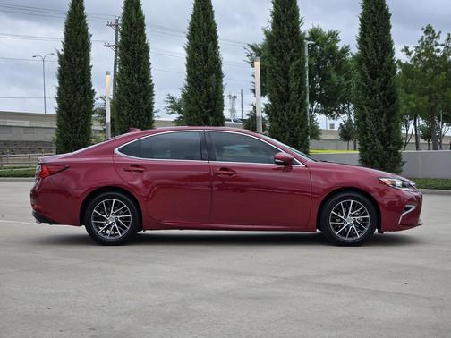Matador Red Mica 2018 Lexus ES 350 Base