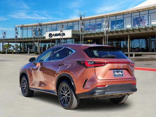 2025 Lexus NX 250 Premium