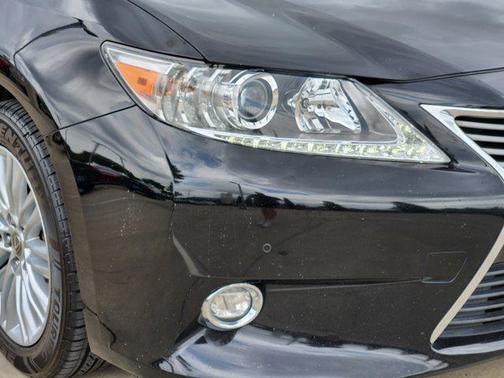 2015 Lexus ES 350 Crafted Line