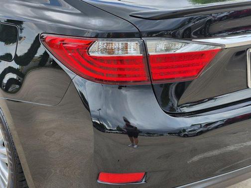 2015 Lexus ES 350 Crafted Line