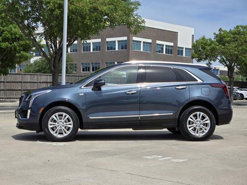 Shadow Metallic 2021 Cadillac XT5 Luxury