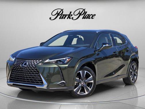 Nori Green Pearl 2025 Lexus UX 300h Premium