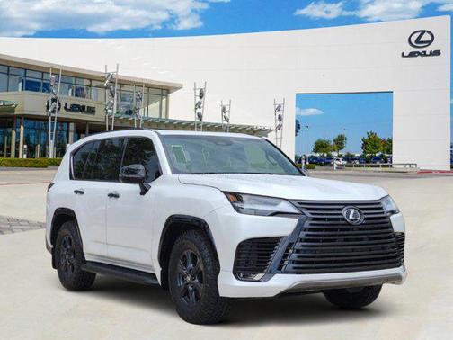 2025 Lexus LX 700h Overtrail