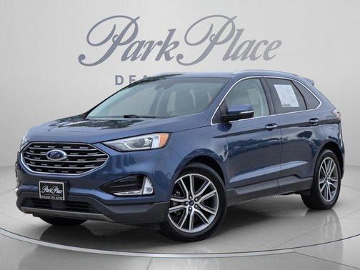 Blue Metallic 2019 Ford Edge Titanium
