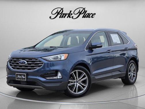 Blue Metallic 2019 Ford Edge Titanium
