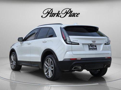Crystal White Tricoat 2023 Cadillac XT4 Sport
