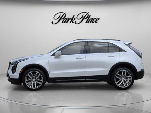 Crystal White Tricoat 2023 Cadillac XT4 Sport
