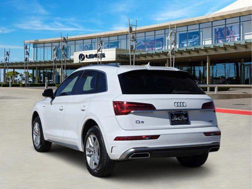 2022 Audi Q5 45 S line Premium