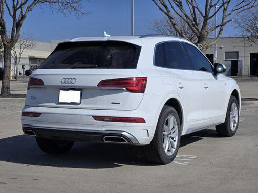 2022 Audi Q5 45 S line Premium