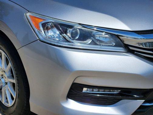 2017 Honda Accord Hybrid Base