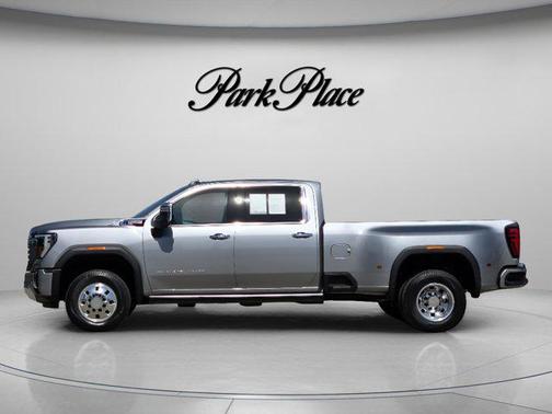Sterling Metallic 2026 GMC Sierra 3500 Denali