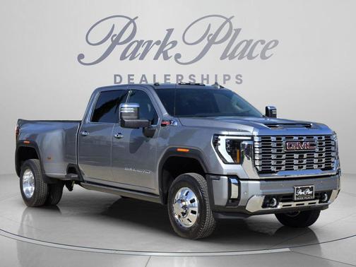 Sterling Metallic 2026 GMC Sierra 3500 Denali