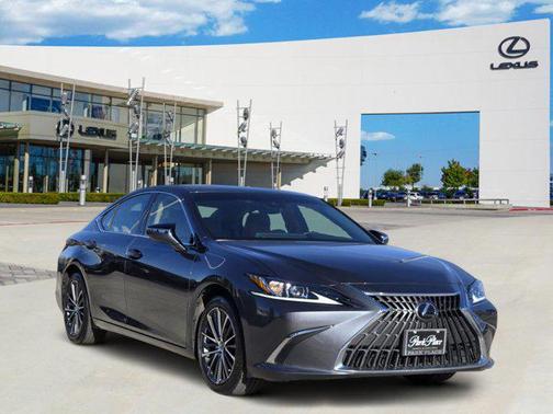 2025 Lexus ES 300h Premium