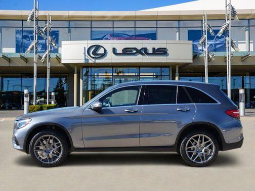 2018 Mercedes-Benz GLC 300 Base