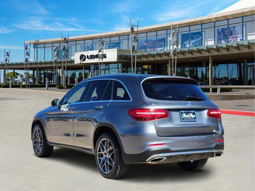 2018 Mercedes-Benz GLC 300 Base