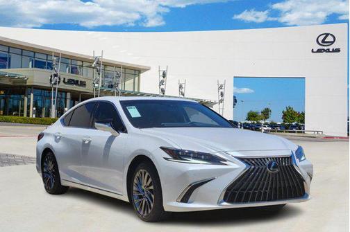 2025 Lexus ES 300h Ultra Luxury