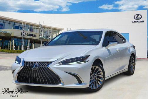 2025 Lexus ES 300h Ultra Luxury