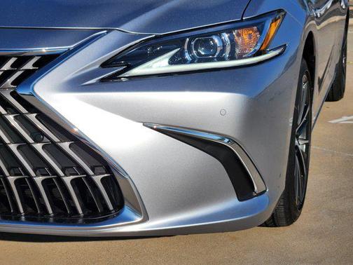 2025 Lexus ES 350 Base