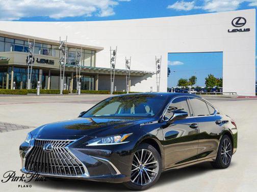 2025 Lexus ES 300h Base