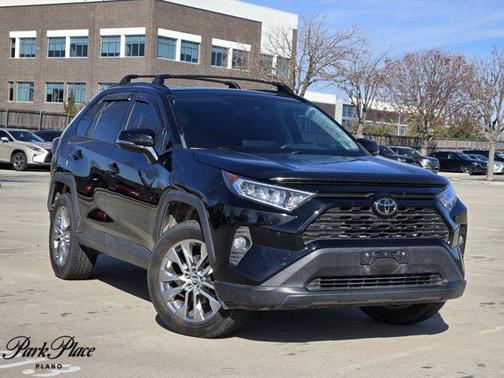 2020 Toyota RAV4 XLE Premium