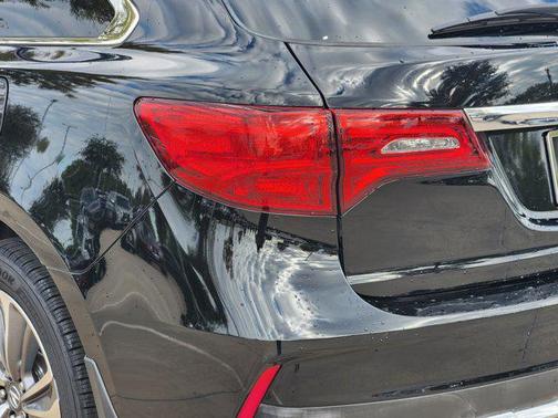 2017 Acura MDX 3.5L w/Technology Package