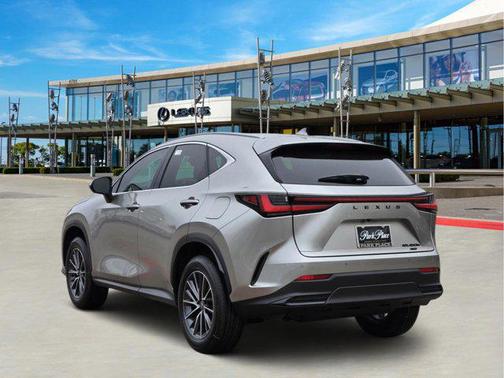 2026 Lexus NX 450h+ Premium