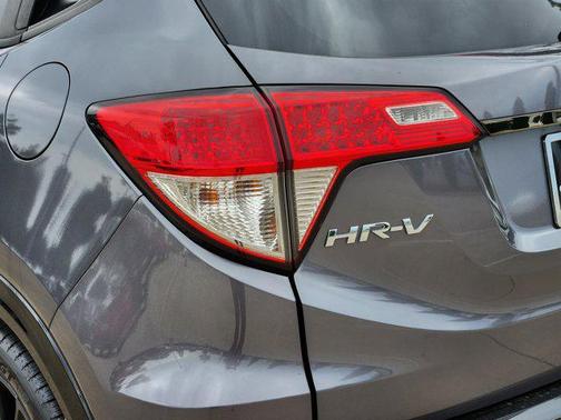 2022 Honda HR-V 2WD Sport