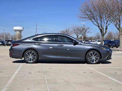 2022 Lexus ES 350 Premium