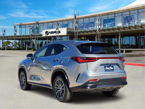 2025 Lexus NX 250 Premium