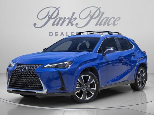 Grecian Water 2025 Lexus UX 300h Premium
