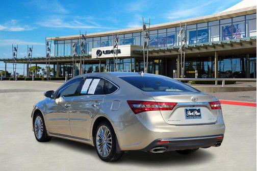 2017 Toyota Avalon Limited