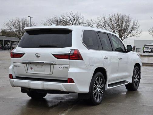 2018 Lexus LX 570 Base