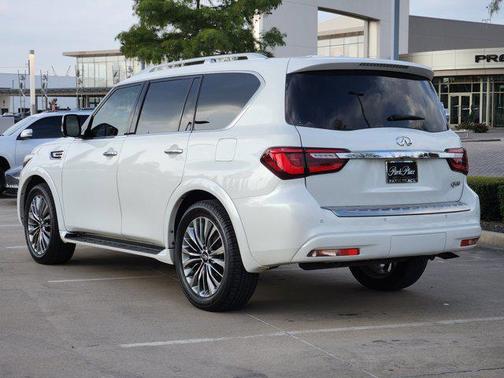 2018 INFINITI QX80 Base